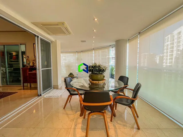 Apartamento com 430m² 3 quartos e 4 banheiros, à venda, no bairro Barra da Tijuca em Rio de Janeiro
