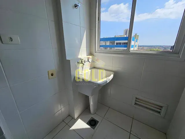Apartamento com 115m² 3 quartos e 1 banheiro, para alugar, no bairro Centro em Londrina