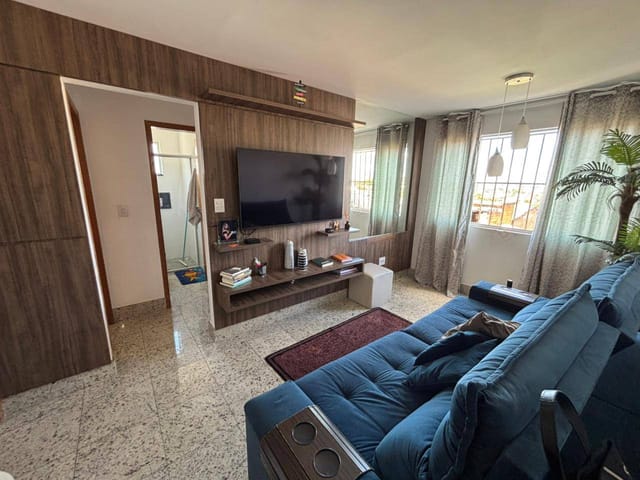 Apartamento 2 quartos e 1 banheiro, à venda, no bairro Nossa Senhora da Conceição em Contagem