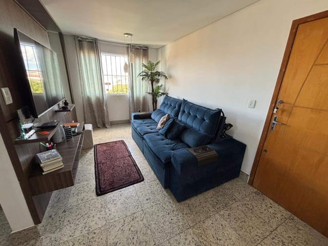 Apartamento 2 quartos e 1 banheiro, à venda, no bairro Nossa Senhora da Conceição em Contagem