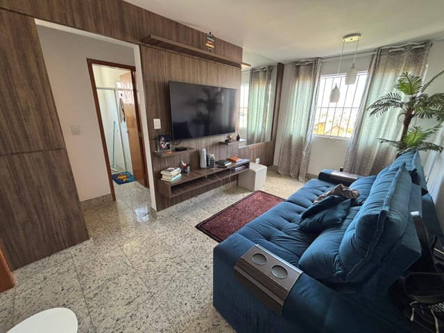 Apartamento 2 quartos e 1 banheiro, à venda, no bairro Nossa Senhora da Conceição em Contagem