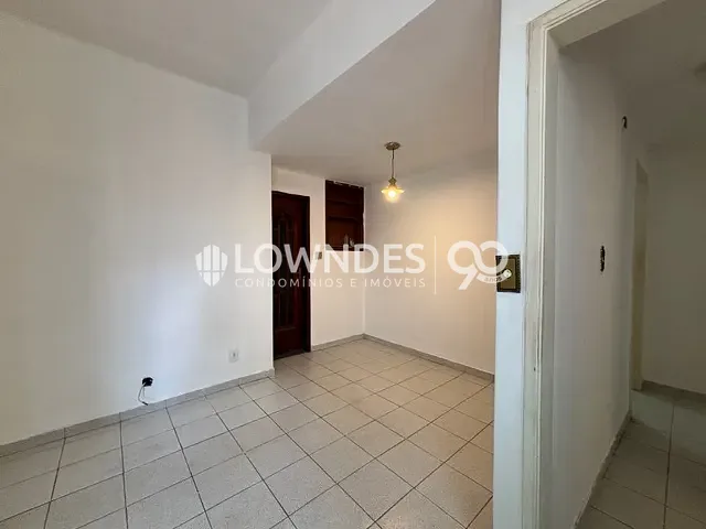 Apartamento com 50m² 2 quartos e 1 banheiro, para alugar, no bairro Vila Isabel em Rio de Janeiro