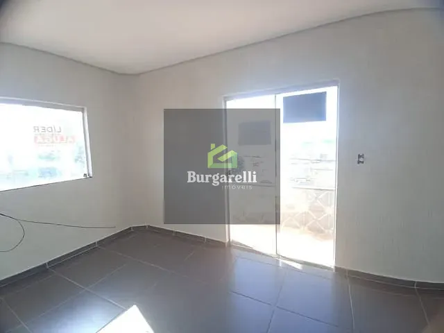 Apartamento 2 quartos e 1 banheiro, para alugar, no bairro Vila Pitangui em Lavras