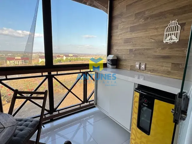 Apartamento com 48m² 2 quartos e 1 banheiro, à venda, no bairro Sairé em Sairé