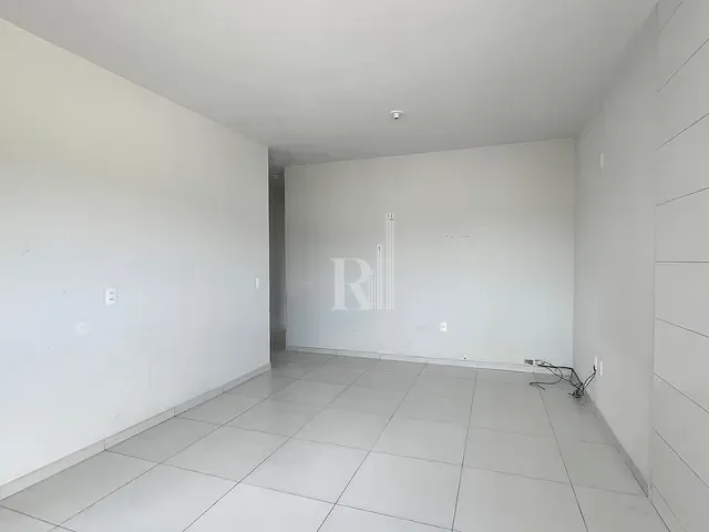Apartamento 2 quartos e 1 banheiro, à venda, no bairro Areias em Tijucas