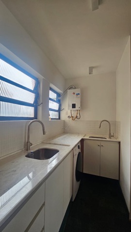 Apartamento 1 quarto e 1 banheiro, para alugar, no bairro Consolação em São Paulo