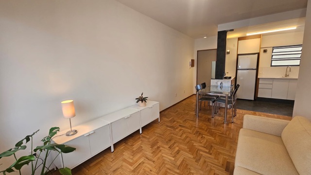 Apartamento 1 quarto e 1 banheiro, para alugar, no bairro Consolação em São Paulo