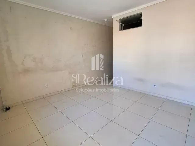 Apartamento 2 quartos e 1 banheiro, para alugar, no bairro Hernani Sá em Ilhéus