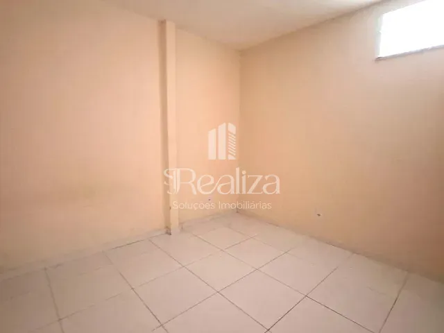 Apartamento 2 quartos e 1 banheiro, para alugar, no bairro Hernani Sá em Ilhéus
