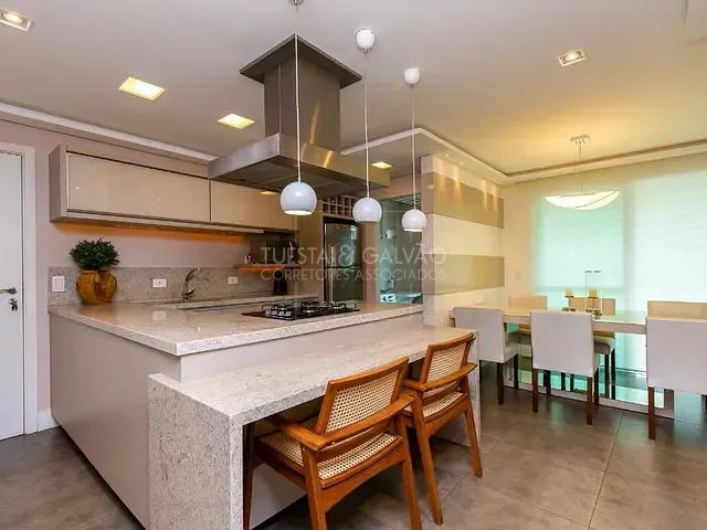 Apartamento com 79m² 2 quartos e 2 banheiros, à venda, no bairro Portão em Curitiba