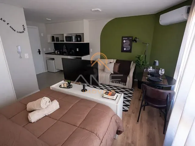 Apartamento 1 quarto e 1 banheiro, à venda ou para alugar, no bairro São Gonçalo em Pelotas