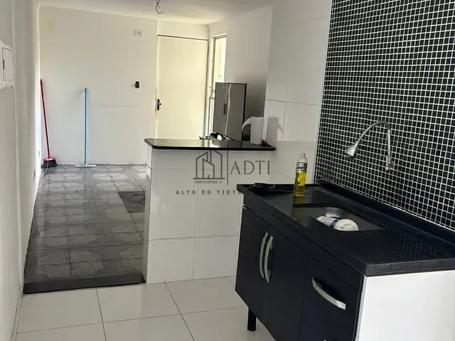 Apartamento 2 quartos e 1 banheiro, à venda, no bairro Jardim Marica em Mogi das Cruzes