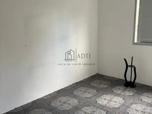Apartamento 2 quartos e 1 banheiro, à venda, no bairro Jardim Marica em Mogi das Cruzes