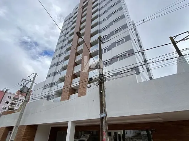 Apartamento com 172m² 3 quartos e 2 banheiros, à venda, no bairro Centro em Ponta Grossa