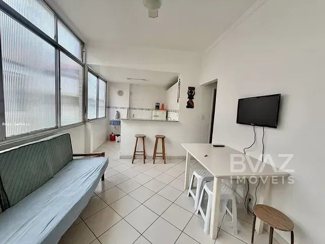 Apartamento com 55m² 2 quartos e 1 banheiro, à venda, no bairro Centro em Cabo Frio