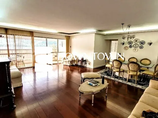 Apartamento com 185m² 4 quartos e 3 banheiros, à venda, no bairro Lagoa em Rio de Janeiro