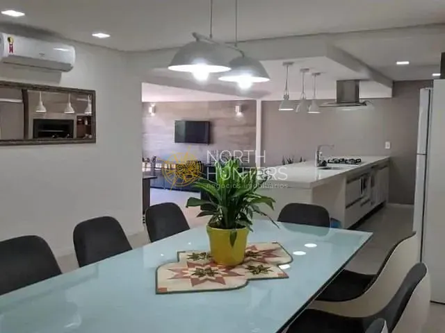 Apartamento com 120m² 2 quartos e 2 banheiros, à venda, no bairro Jurerê Internacional em Florianópolis