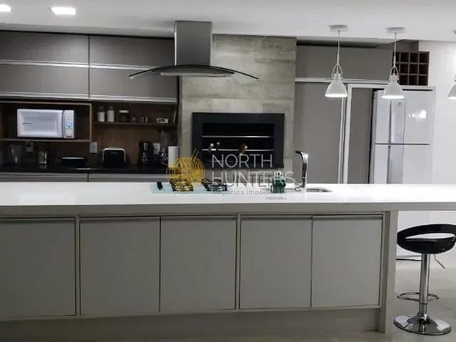 Apartamento com 120m² 2 quartos e 2 banheiros, à venda, no bairro Jurerê Internacional em Florianópolis