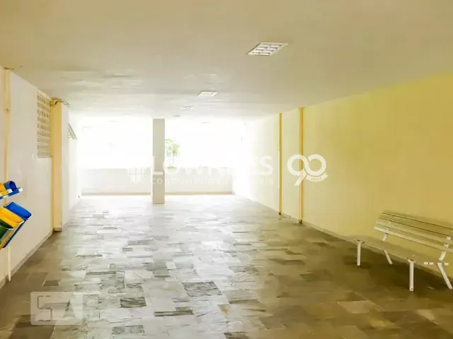 Apartamento com 93m² 2 quartos e 3 banheiros, à venda, no bairro Copacabana em Rio de Janeiro