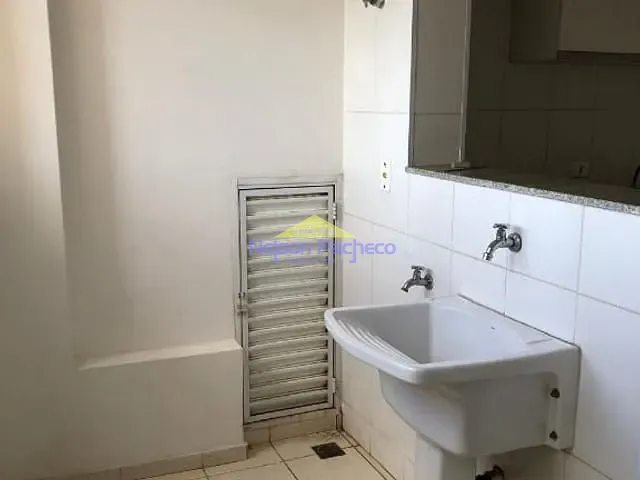 Apartamento 3 quartos e 2 banheiros, à venda ou para alugar, no bairro Vila Cardoso em Capivari