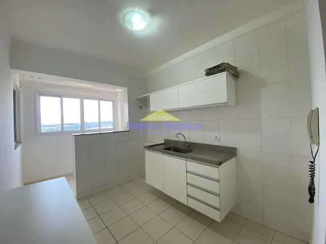 Apartamento 3 quartos e 2 banheiros, à venda ou para alugar, no bairro Vila Cardoso em Capivari