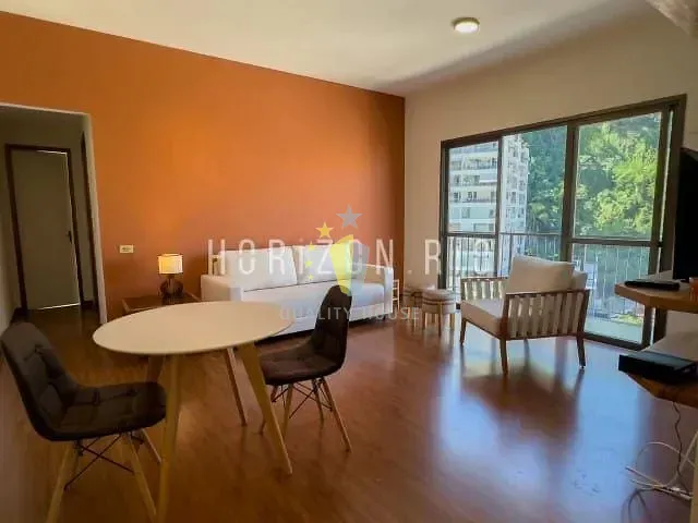 Apartamento com 75m² 1 quarto e 2 banheiros, para alugar, no bairro Lagoa em Rio de Janeiro