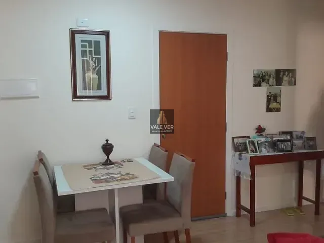 Apartamento 2 quartos e 1 banheiro, à venda, no bairro Vila Iracema em São José dos Campos