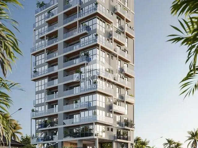 Apartamento com 250m² 4 quartos e 5 banheiros, à venda, no bairro Itacolomi em Balneário Piçarras