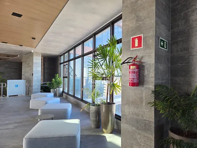 Apartamento 1 quarto e 1 banheiro, à venda, no bairro Costa Azul em Salvador