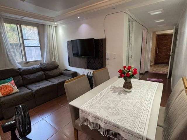 Apartamento 2 quartos e 1 banheiro, à venda, no bairro Tamanduateí 8 em Santo André