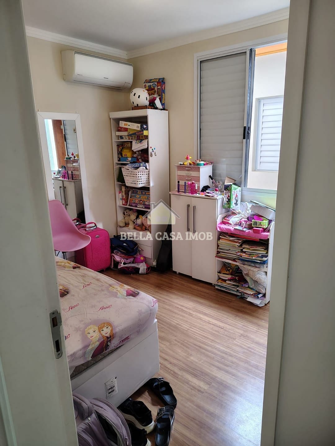 Apartamento à venda com 3 quartos, 86m² - Foto 2