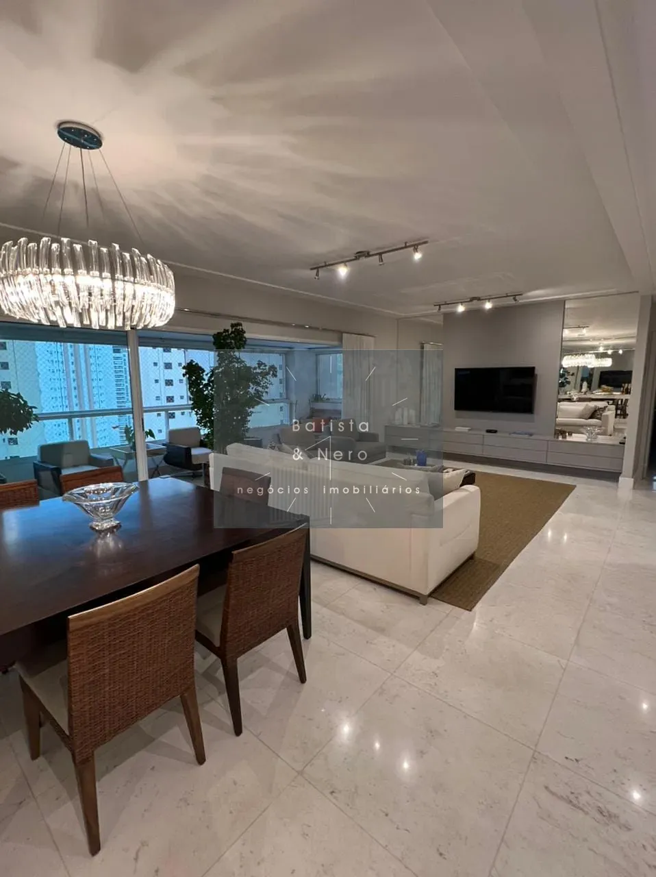 Apartamento, 4 quartos, 211 m² - Foto 4