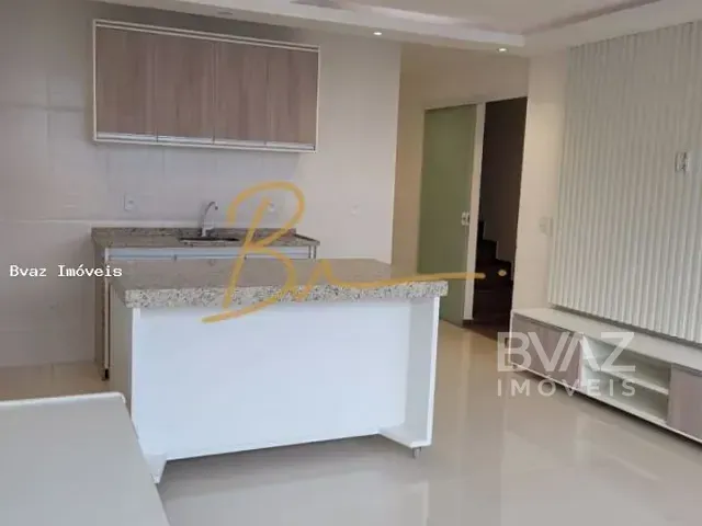 Apartamento com 62m² 2 quartos e 2 banheiros, para alugar, no bairro Miguel Couto em Cabo Frio