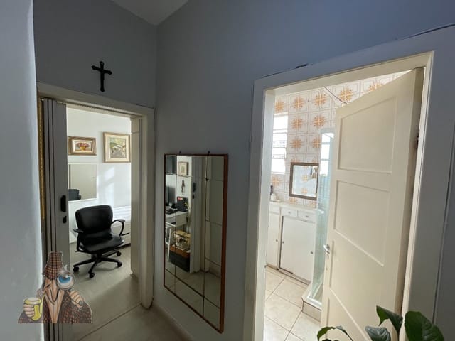 Apartamento 2 quartos e 1 banheiro, à venda, no bairro Centro em Curitiba