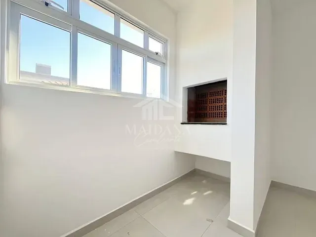 Apartamento com 52m² 3 quartos e 1 banheiro, à venda, no bairro Cruzeiro em São José dos Pinhais