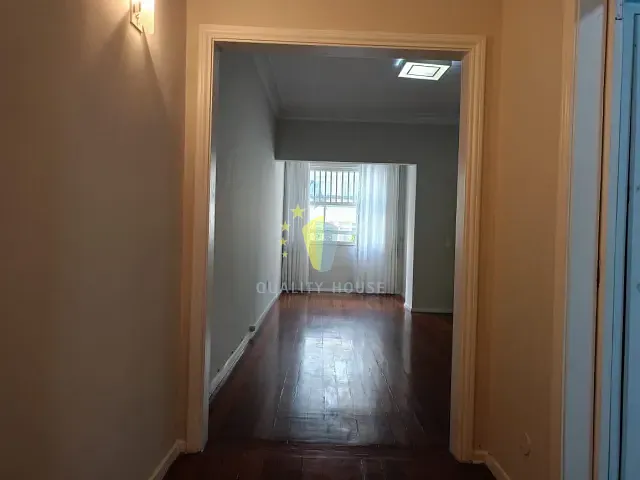 Apartamento com 89m² 3 quartos e 1 banheiro, para alugar, no bairro Copacabana em Rio de Janeiro