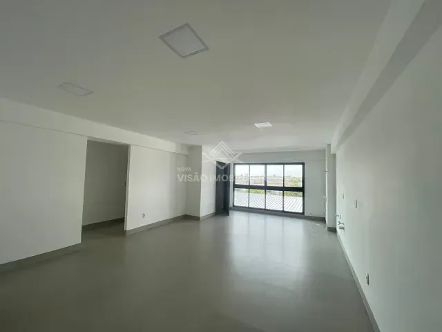 Apartamento 3 quartos e 2 banheiros, à venda, no bairro Jardim Curitiba em Sinop