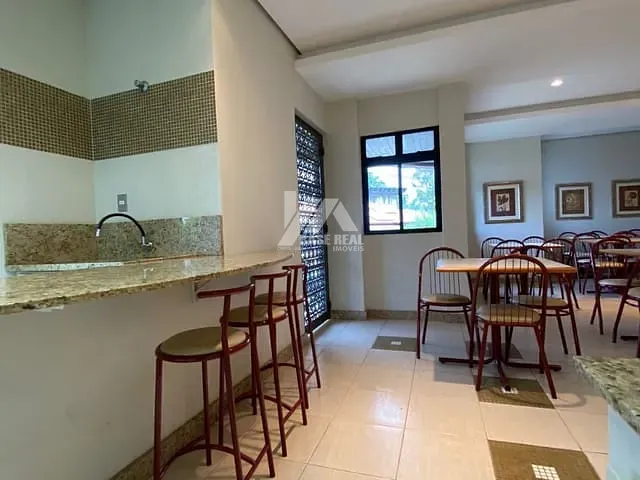 Apartamento com 320m² 4 quartos e 5 banheiros, à venda, no bairro Estrela em Ponta Grossa