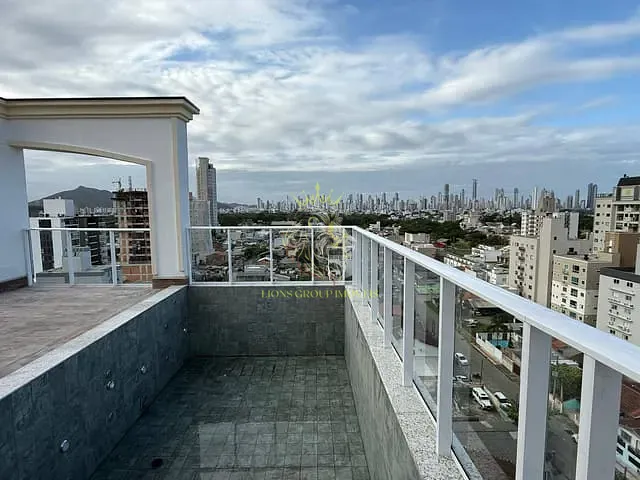 Apartamento 2 quartos e 2 banheiros, à venda, no bairro São Francisco de Assis em Camboriú