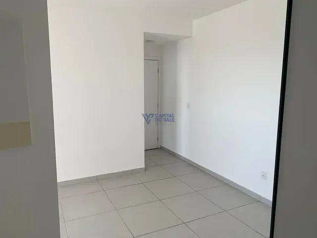 Apartamento 2 quartos e 2 banheiros, à venda ou para alugar, no bairro Jardim Oriente em São José dos Campos