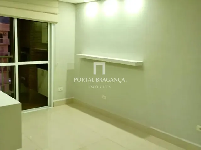 Apartamento 3 quartos e 2 banheiros, à venda, no bairro Bairro do Uberaba em Bragança Paulista