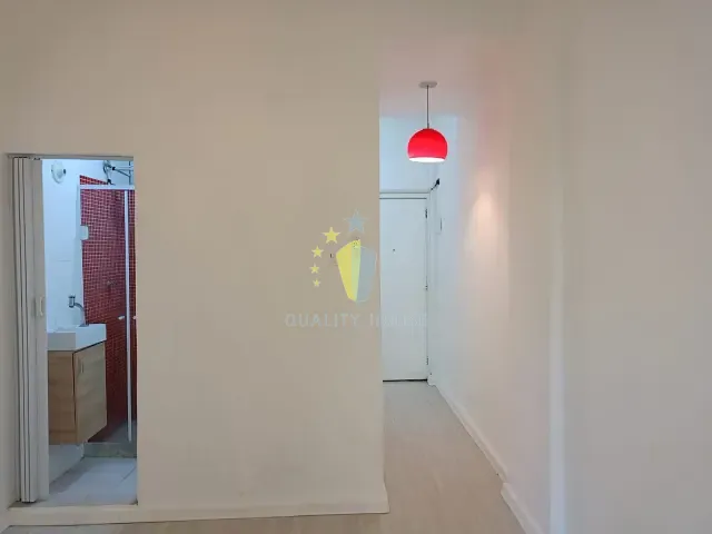 Apartamento com 25m² 1 quarto e 1 banheiro, à venda, no bairro Copacabana em Rio de Janeiro