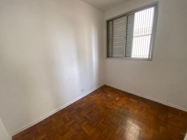 Apartamento 2 quartos e 1 banheiro, à venda, no bairro Parque São Jorge em São Paulo
