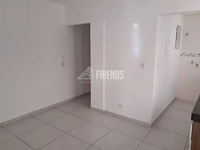 Apartamento com 33m² 1 quarto e 1 banheiro, para alugar, no bairro Vila Campanela em São Paulo
