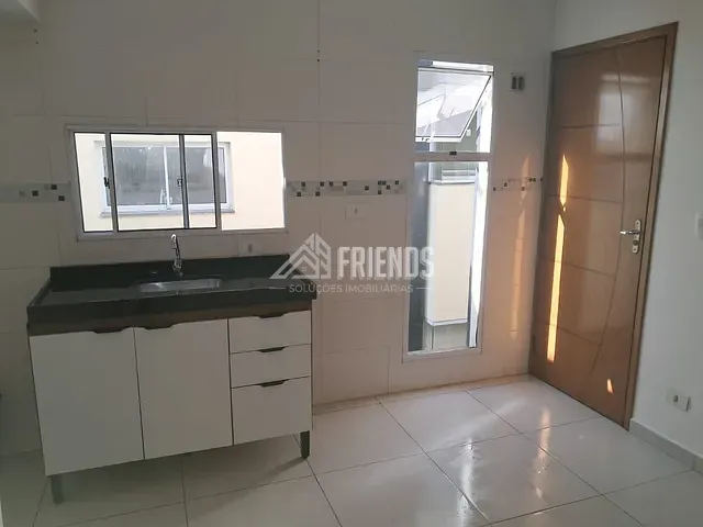 Apartamento com 33m² 1 quarto e 1 banheiro, para alugar, no bairro Vila Campanela em São Paulo