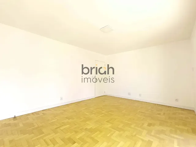 Apartamento 2 quartos e 2 banheiros, à venda, no bairro Centro em Novo Hamburgo