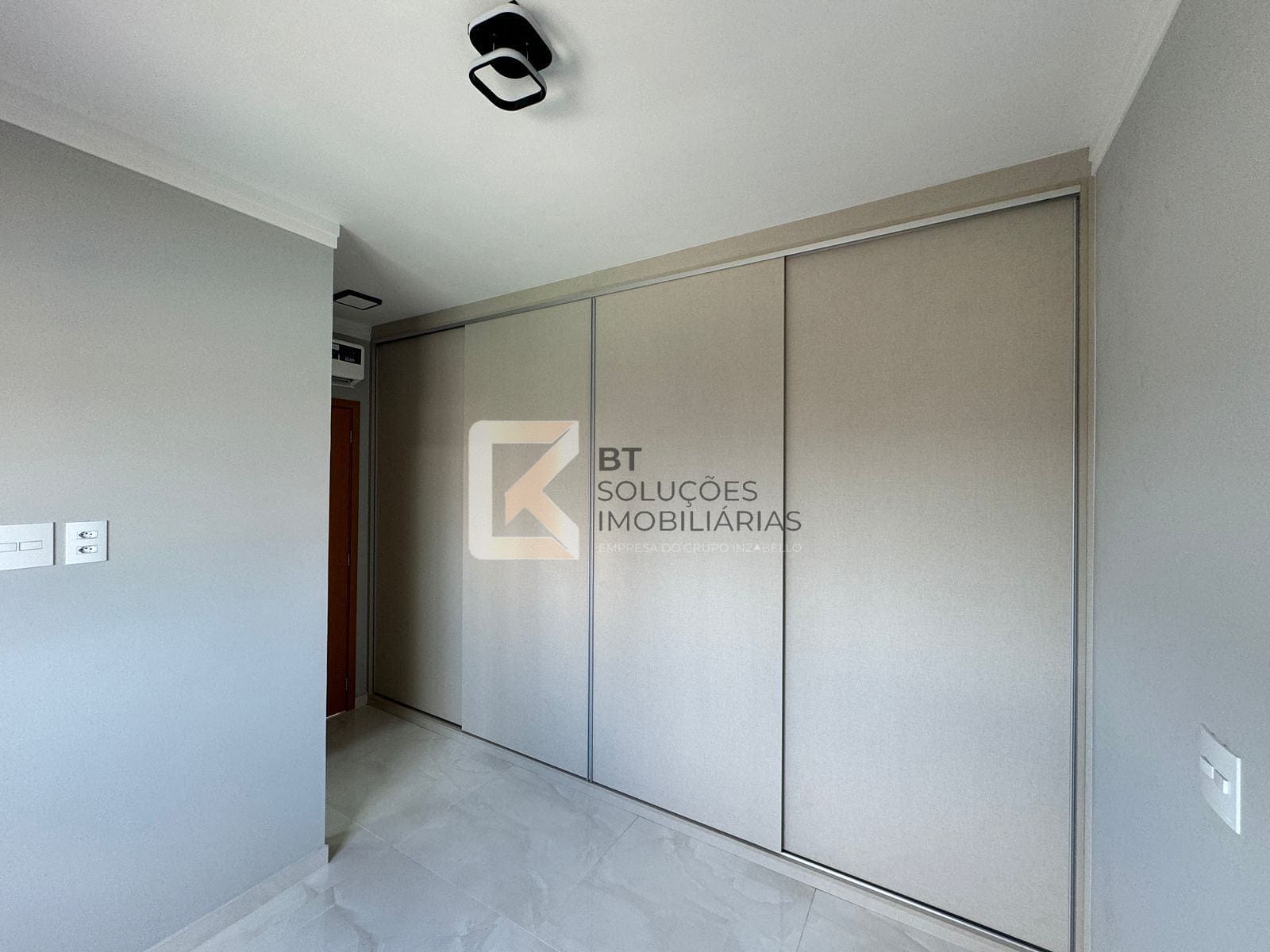 Apartamento à venda com 3 quartos, 99m² - Foto 10
