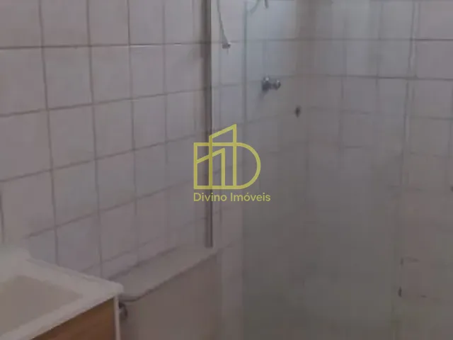 Apartamento 2 quartos e 1 banheiro, para alugar, no bairro Parque Três Meninos em Sorocaba