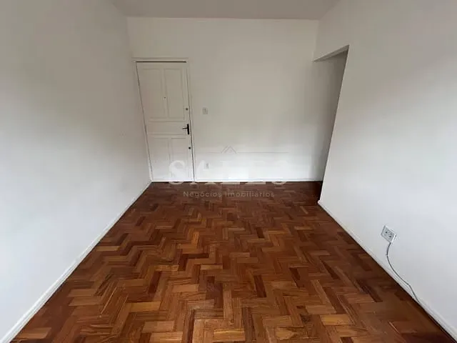 Apartamento com 76m² 3 quartos e 2 banheiros, para alugar, no bairro Cascatinha em Juiz de Fora