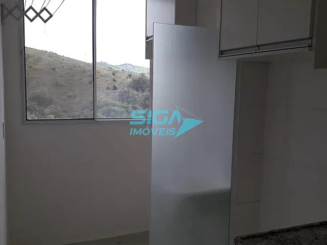 Apartamento 2 quartos e 1 banheiro, para alugar, no bairro Santa Edwiges em Pouso Alegre